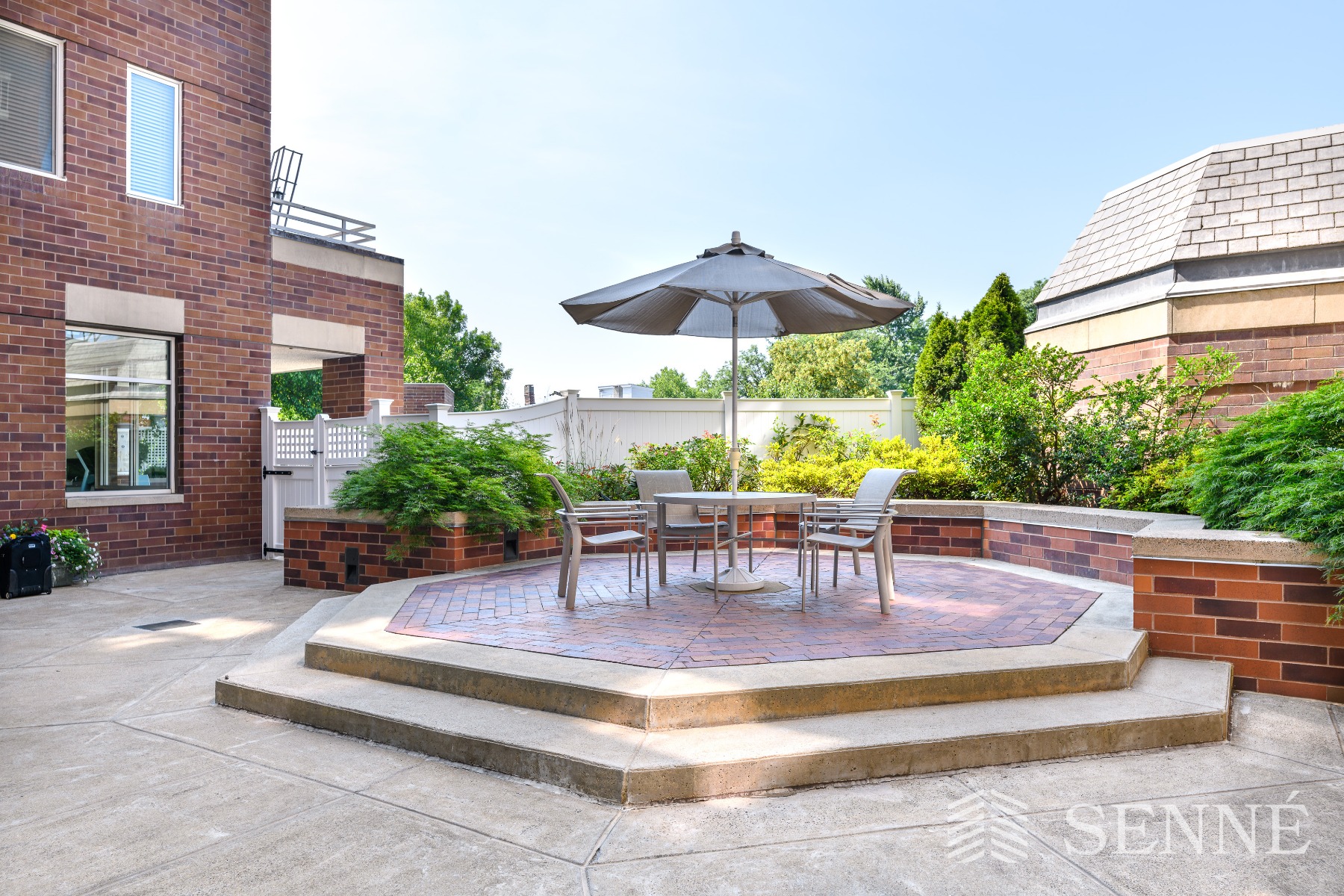 950 Massachusetts Ave, Mid Cambridge