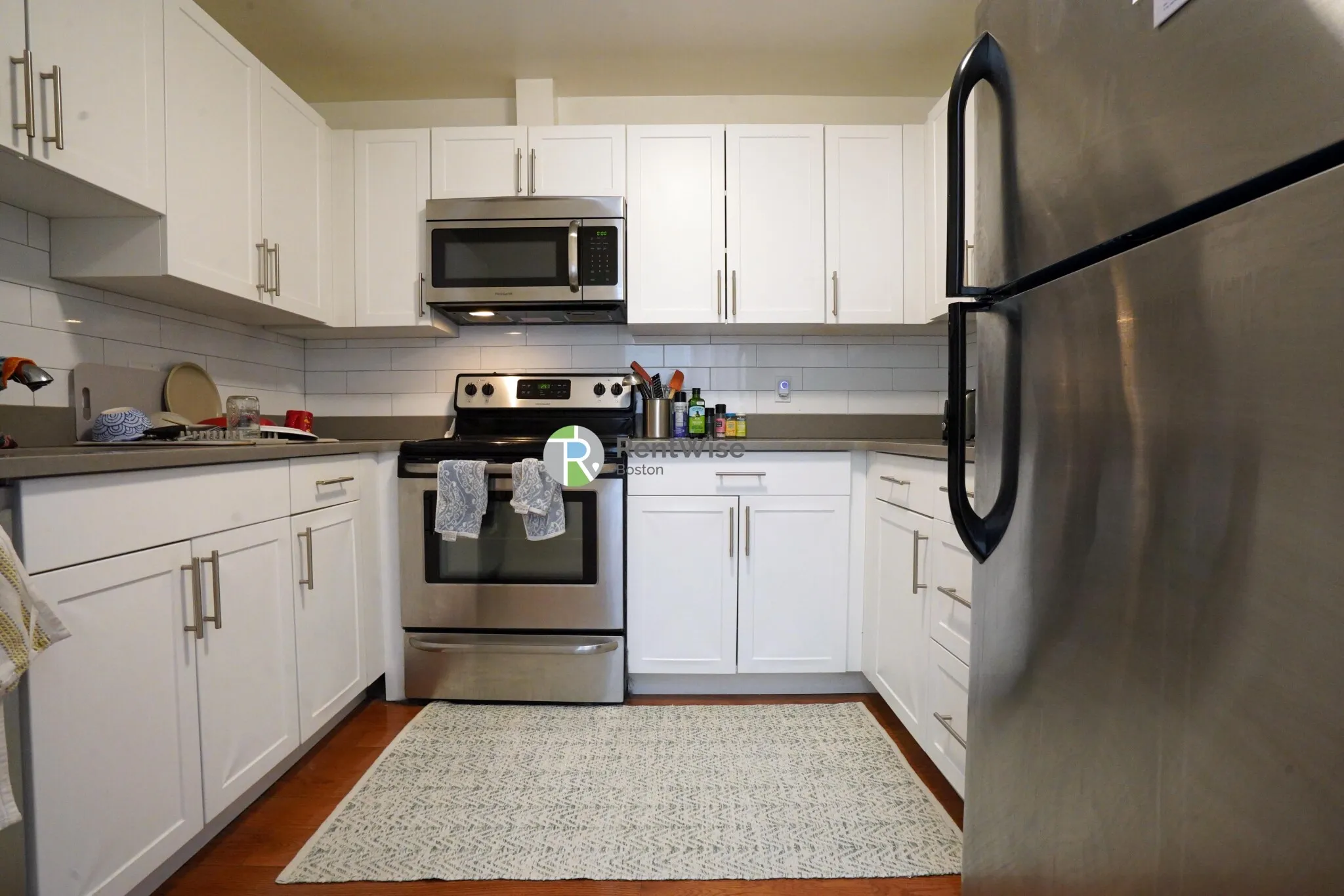 525 Massachusetts Ave, Roxbury