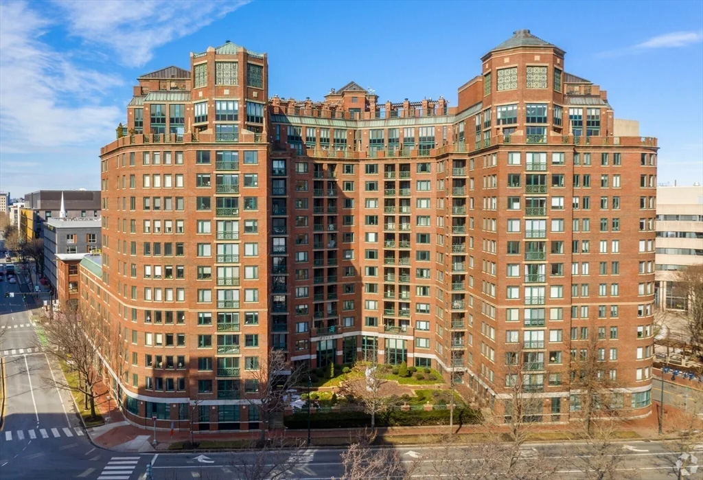 10 Rogers St, Kendall Square