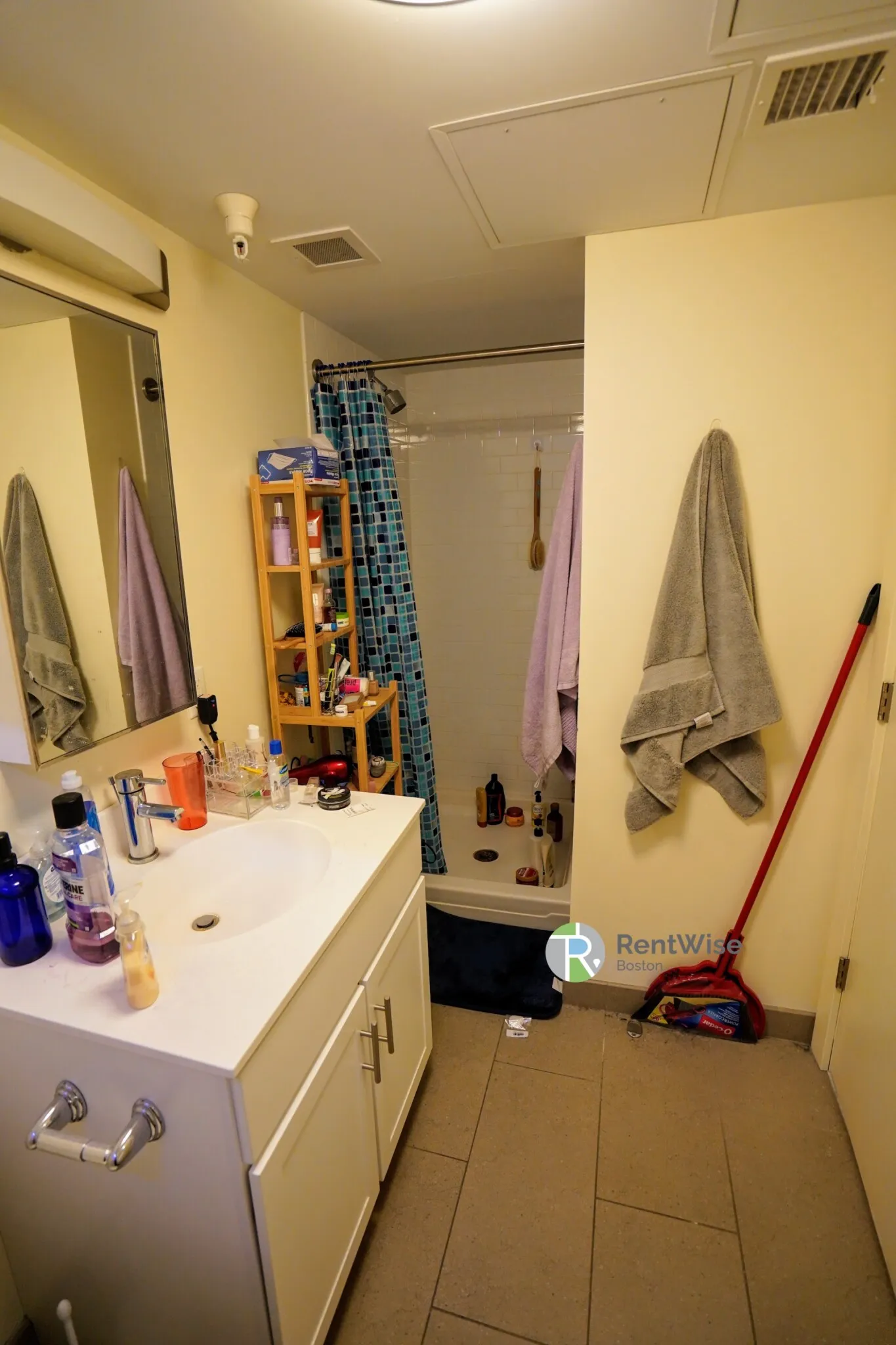 8 Winter St, Downtown