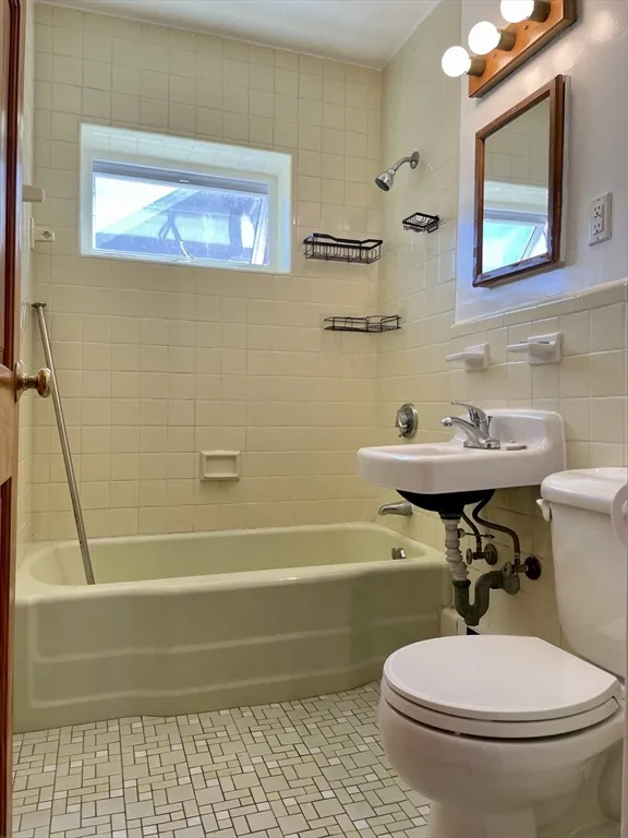 76 Euston Rd, Brighton