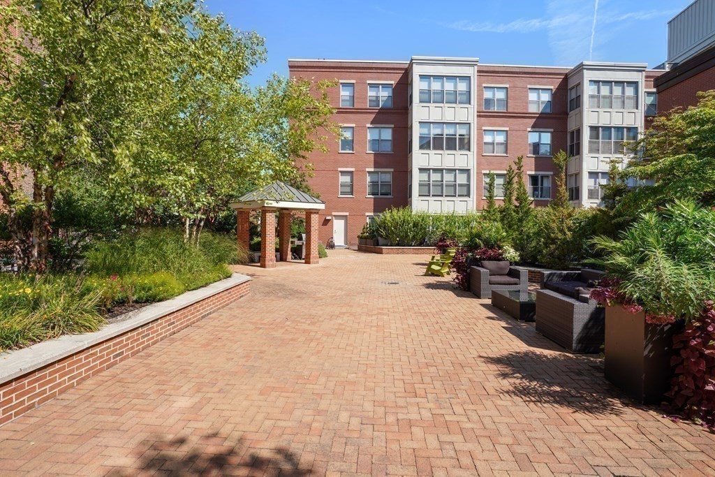 35 Fay St, South End