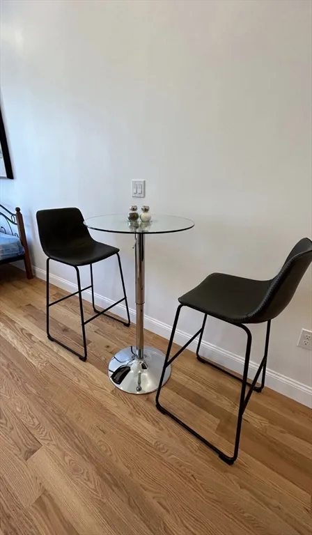 52 Washington St, Chelsea