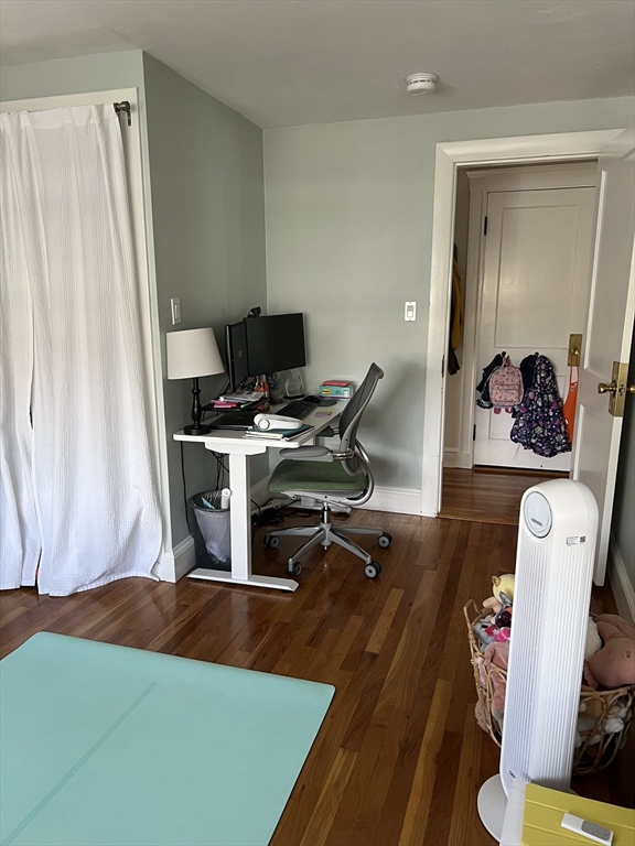 51 Linwood St, Medford