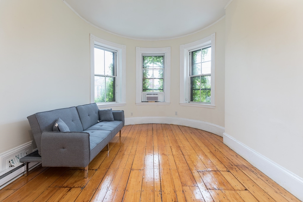 16 Cumberland St, South End