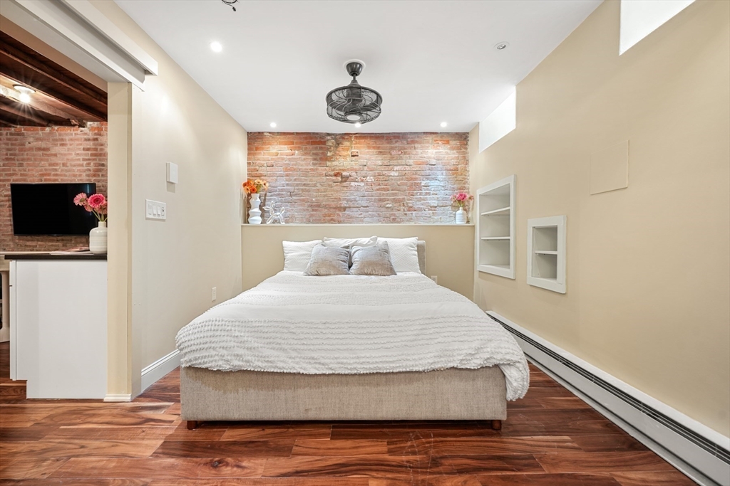 50 Lawrence St, South End