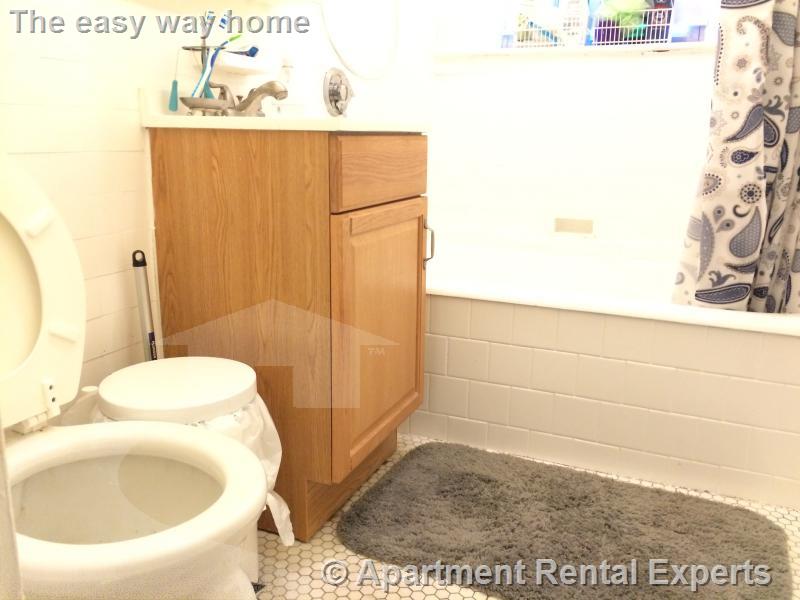 1622 Massachusetts Ave, Harvard Square