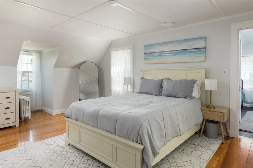 16 Jefferson Shores Rd, Cohasset Narrows