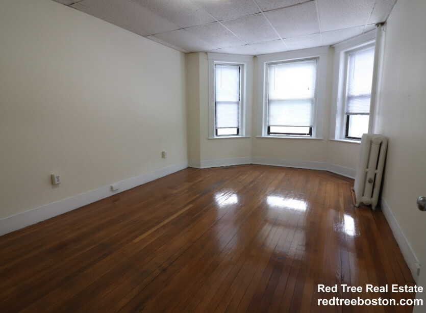 409 Huntington Ave, Fenway