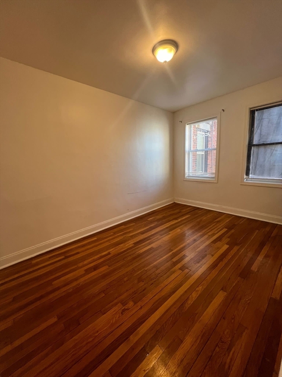 10 Yeamans St, Revere