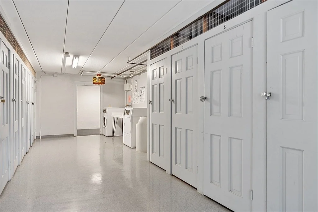 153 Milk St, Westborough