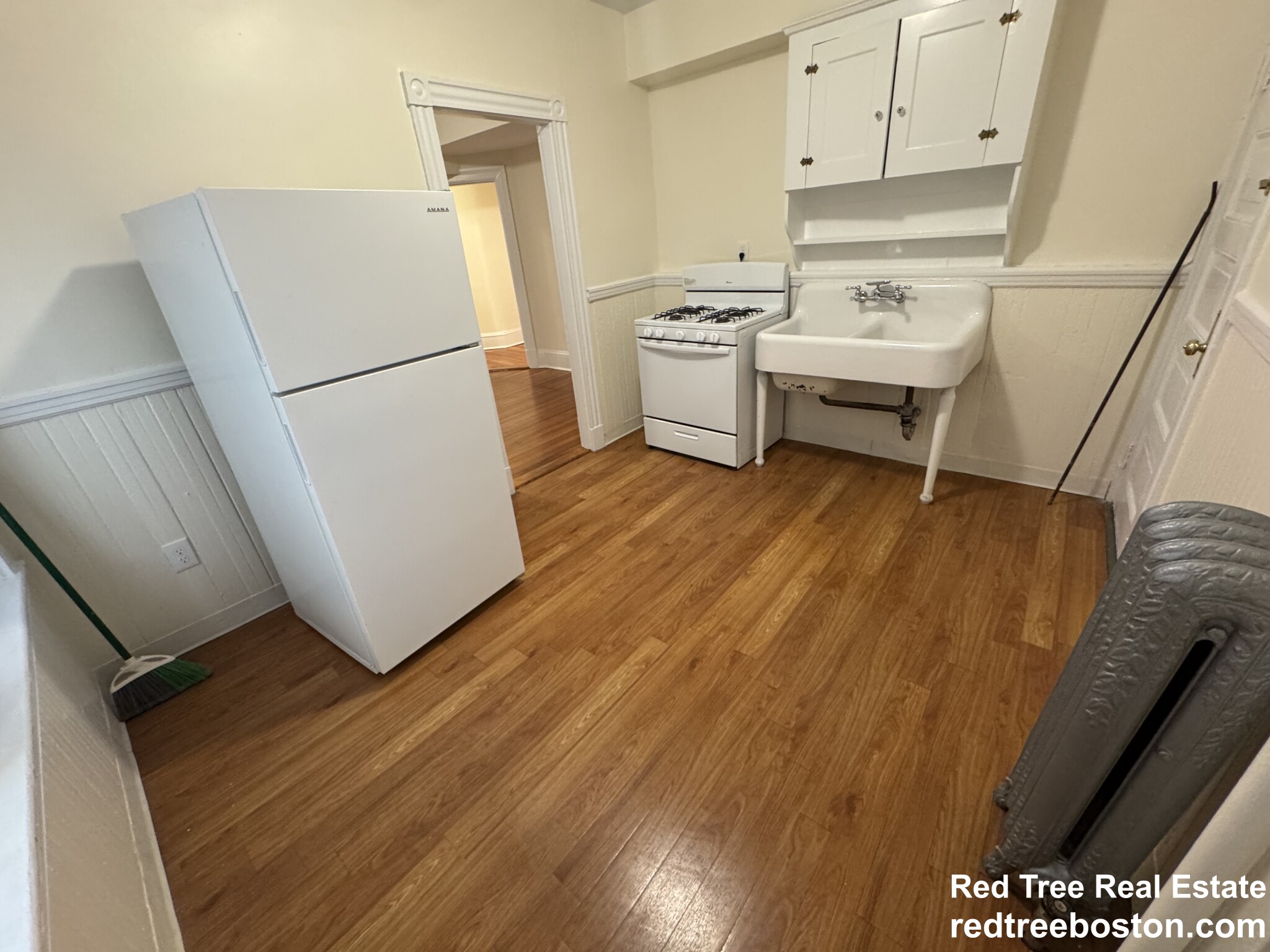 885 Massachusetts Ave, Mid Cambridge