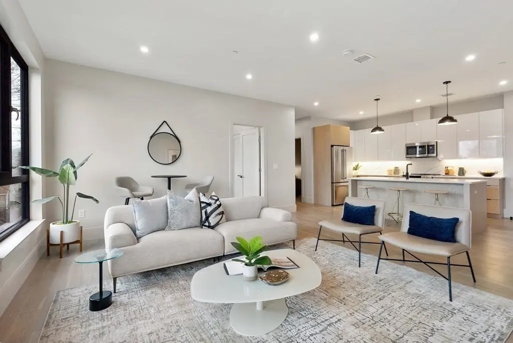 85 Myrtle, Quincy