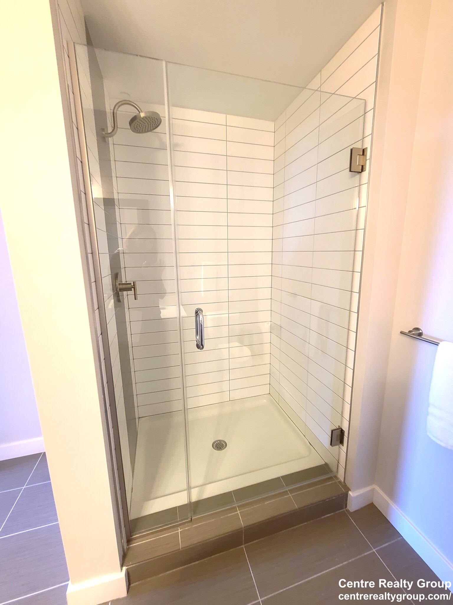 552 Victory Rd, Marina Bay