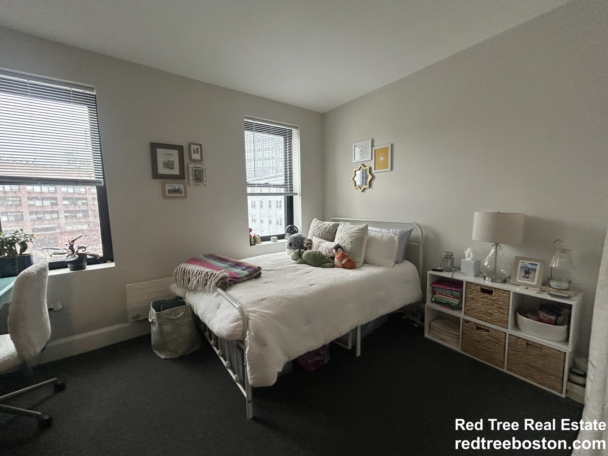 829 Beacon St, Fenway