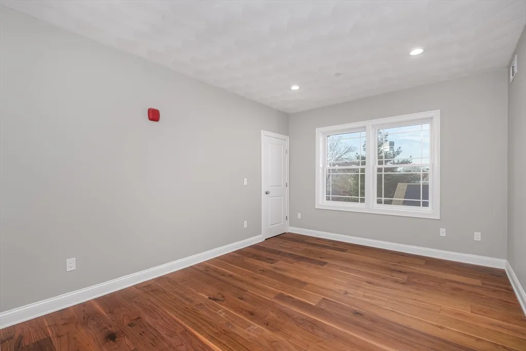 121 Addison St, East Boston