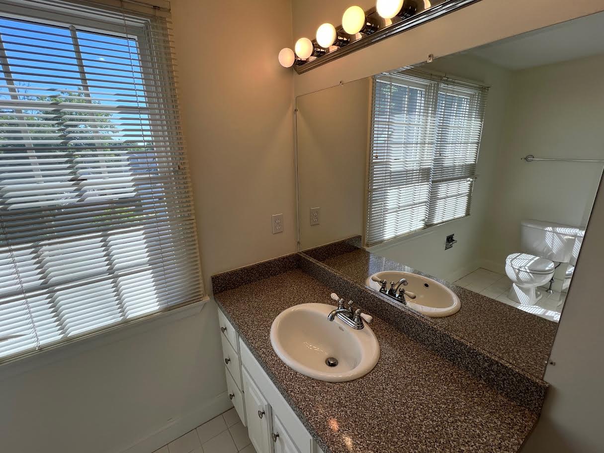 86 Chapel St, Nonantum