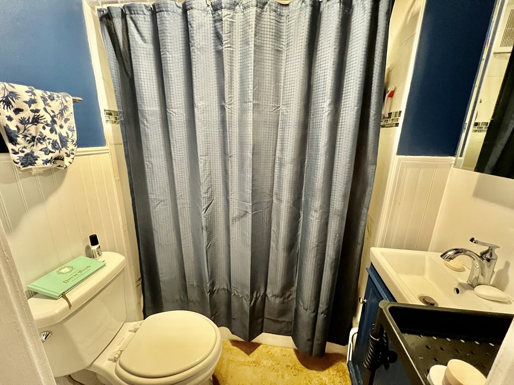 1706 Commonwealth Ave, Brighton