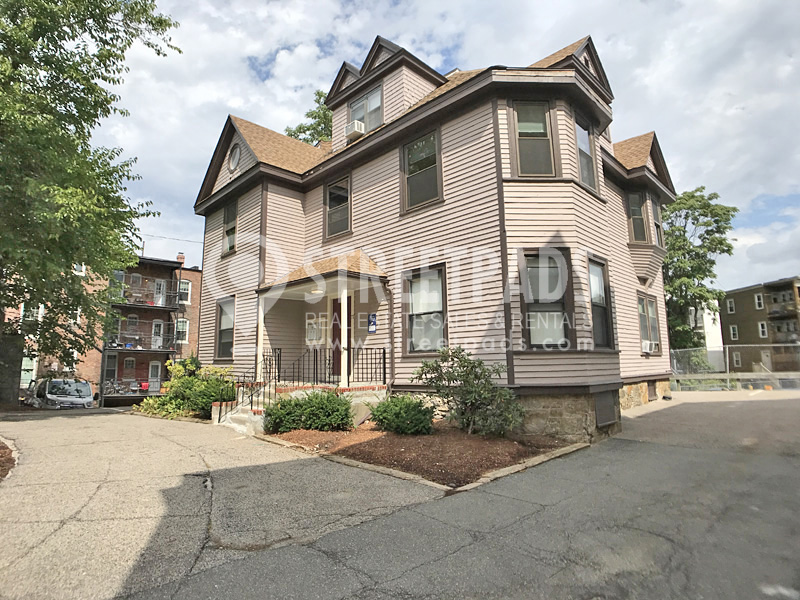 77 Lanark Rd, Salisbury Road - Corey Farm