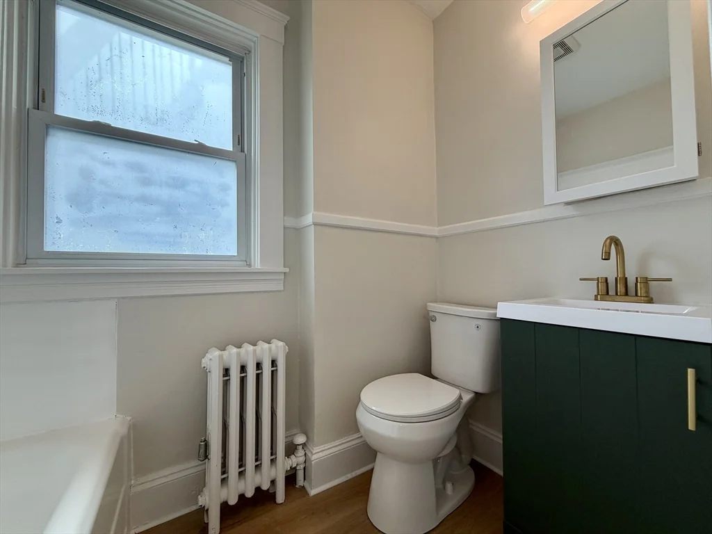 29 John St, Attleboro