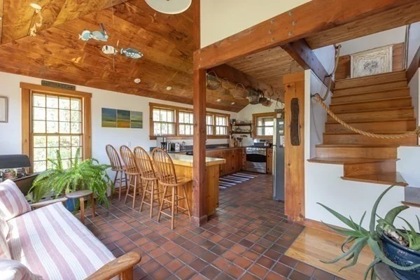 46 Tennessee Ave, Madaket