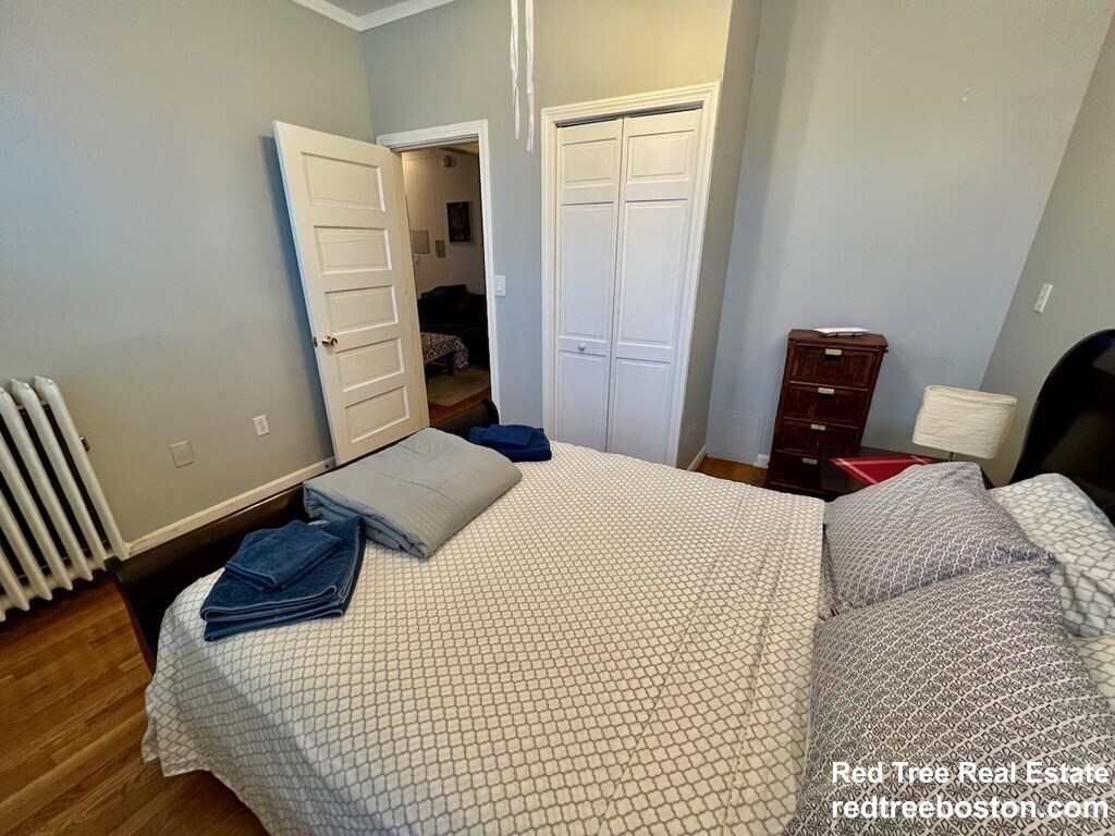 36 Winchester St, Coolidge Corner