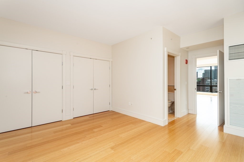 45 Province, Midtown