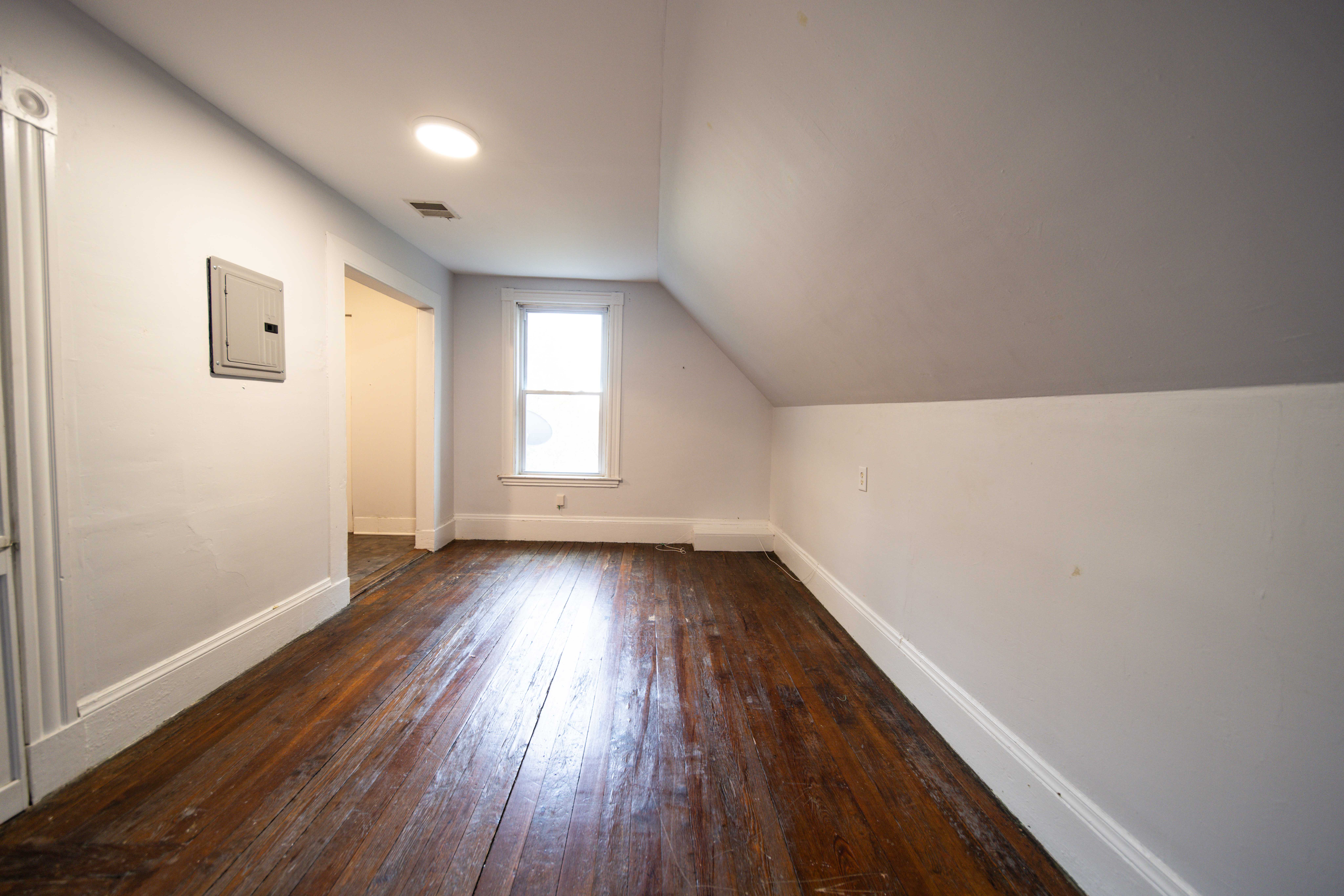 2 bed, 1 bath apartment for rent at 8 Dennison St Unit 3, Roxbury — photo 10 of 22