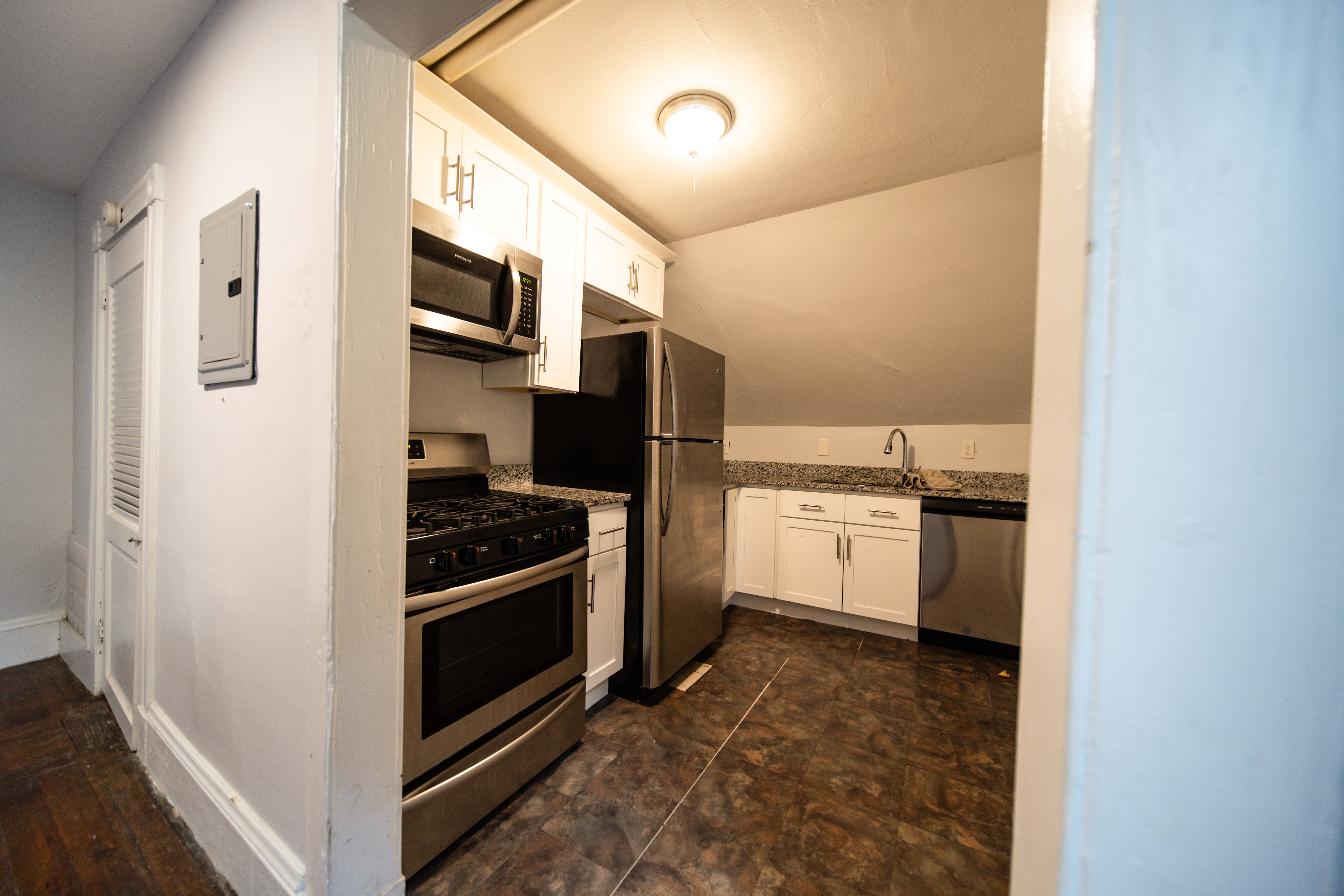 2 bed, 1 bath apartment for rent at 8 Dennison St Unit 3, Roxbury — photo 2 of 22
