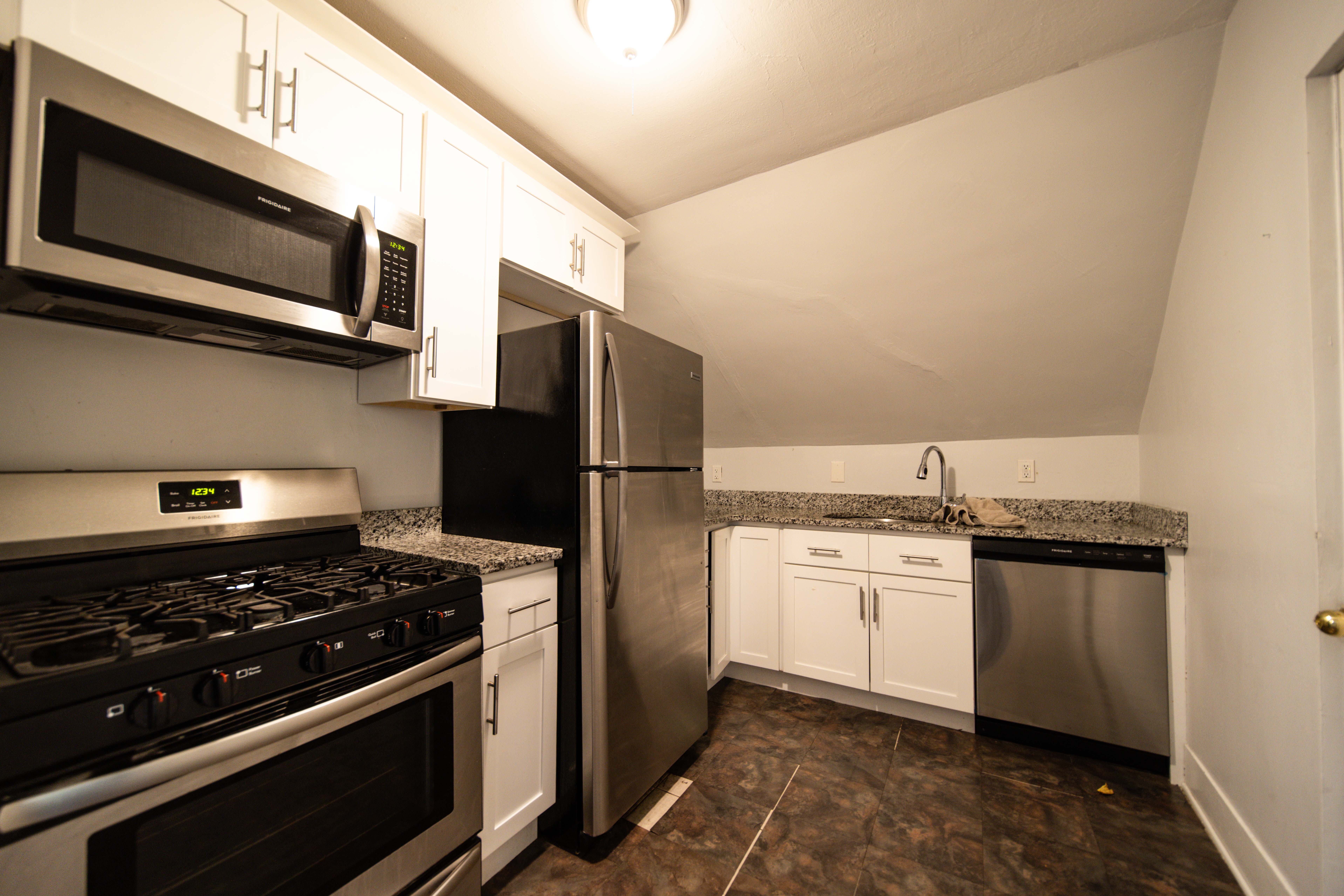 2 bed, 1 bath apartment for rent at 8 Dennison St Unit 3, Roxbury — photo 1 of 22
