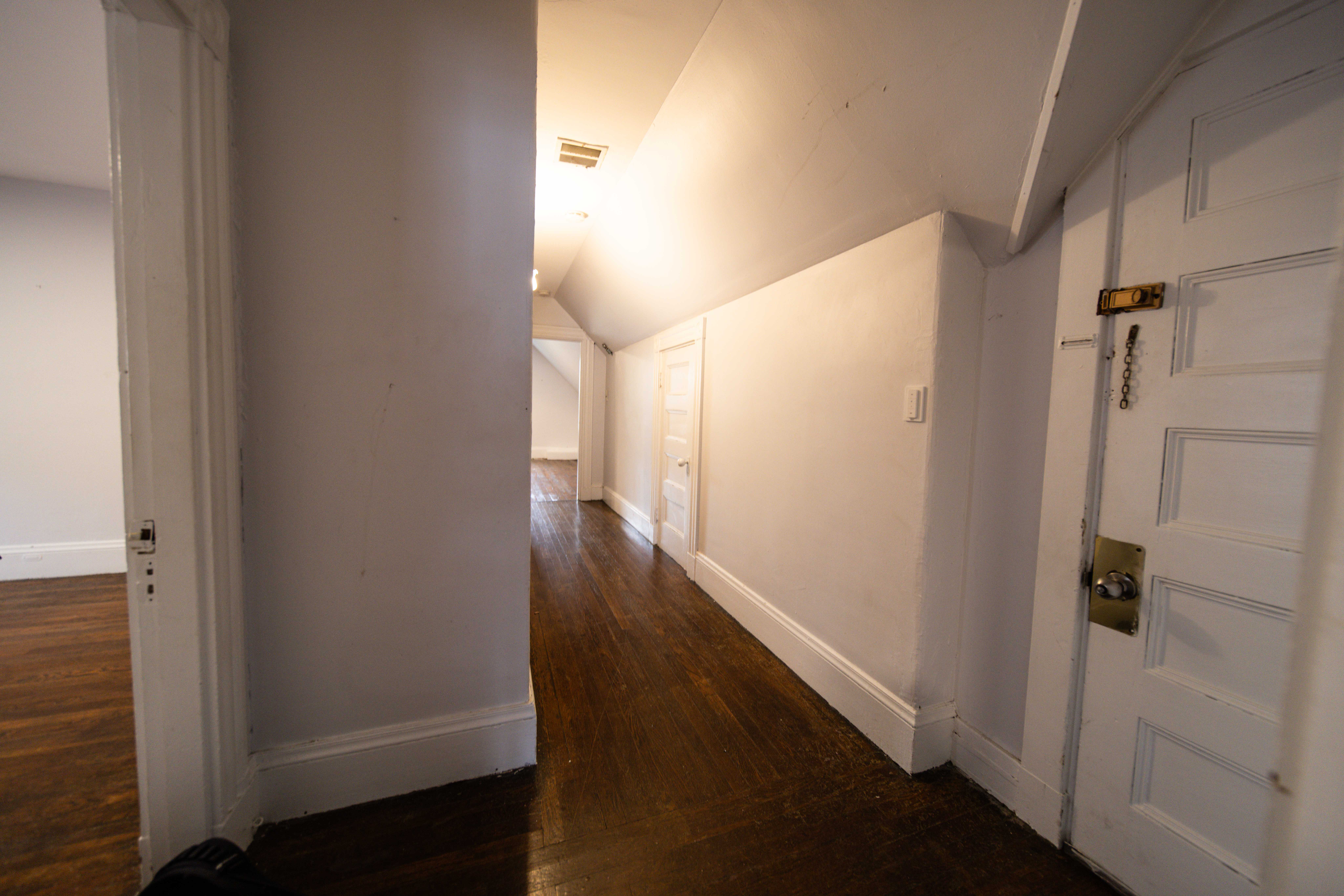 2 bed, 1 bath apartment for rent at 8 Dennison St Unit 3, Roxbury — photo 8 of 22