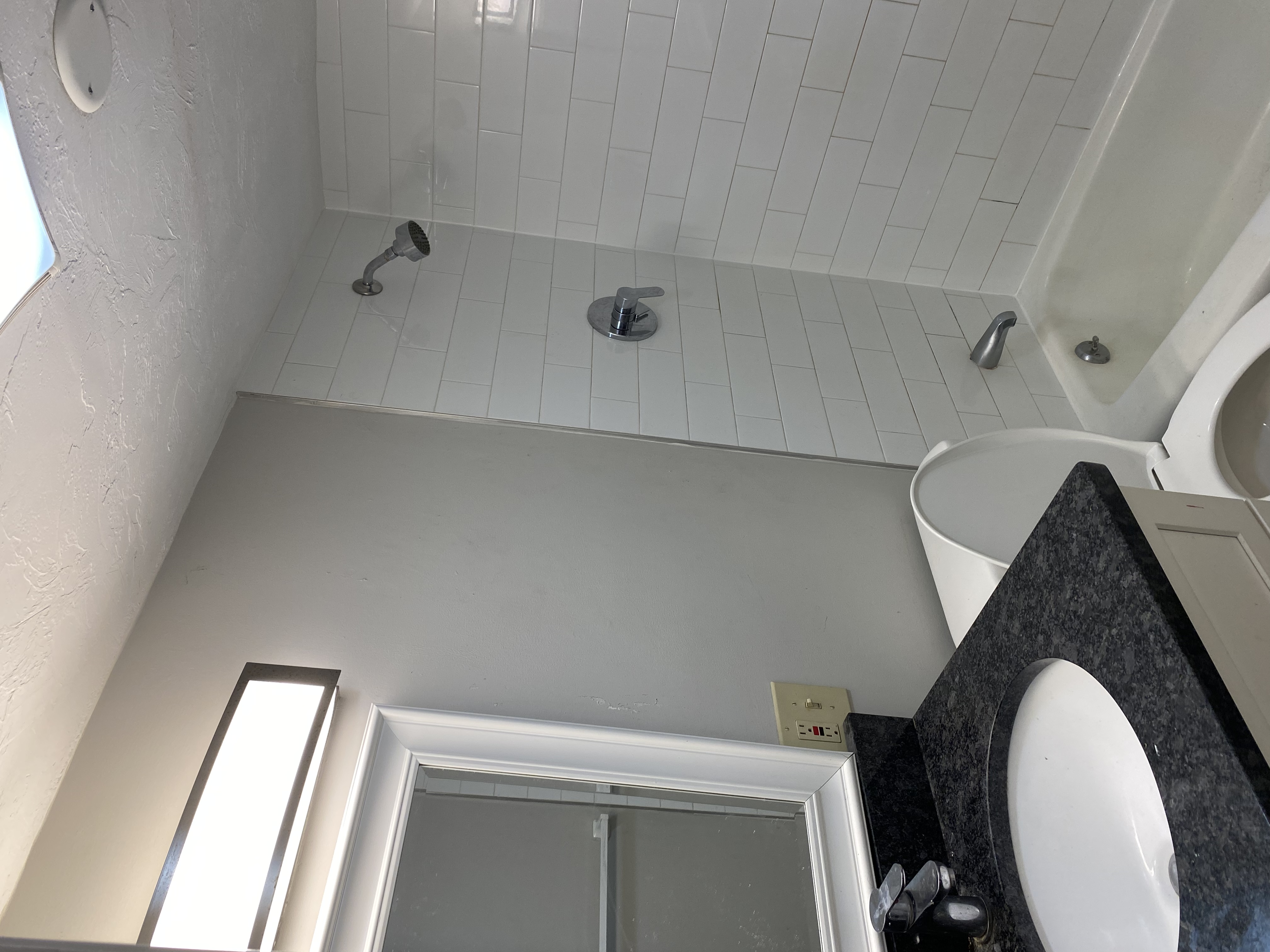1 bed, 1 bath apartment for rent at 1 Petrel Rd Unit 3, Quincy — photo 9 of 10