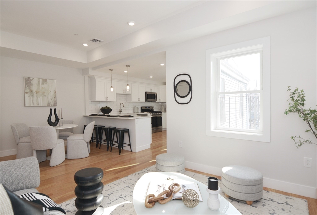 23 Bennington St, East Boston