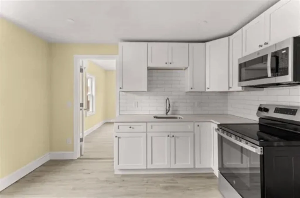 29 St Casimir Ave, Brockton