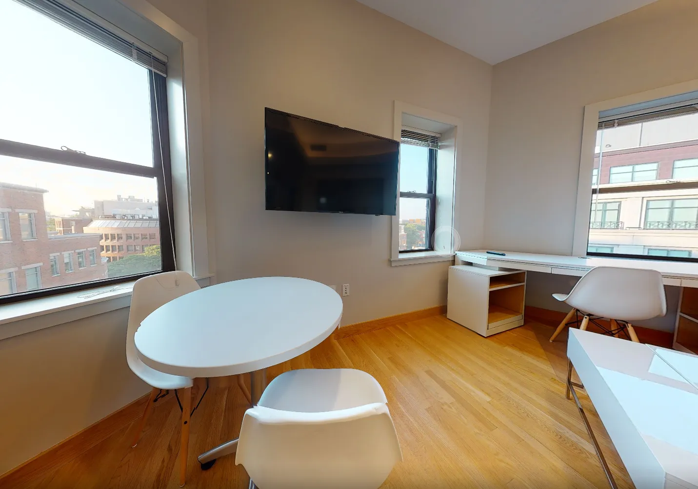 115 Mount Auburn St, Harvard Square