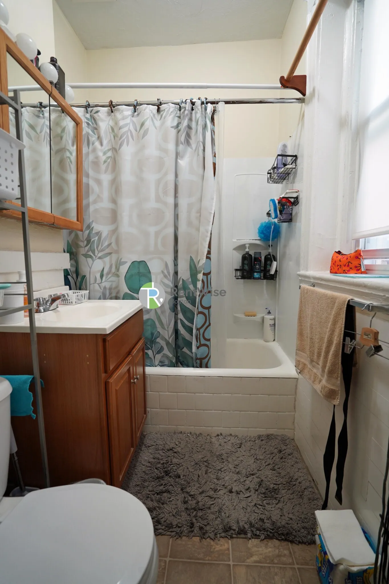 228 Kelton St, Allston