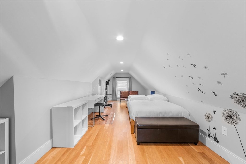 205 Mountain Ave, Malden