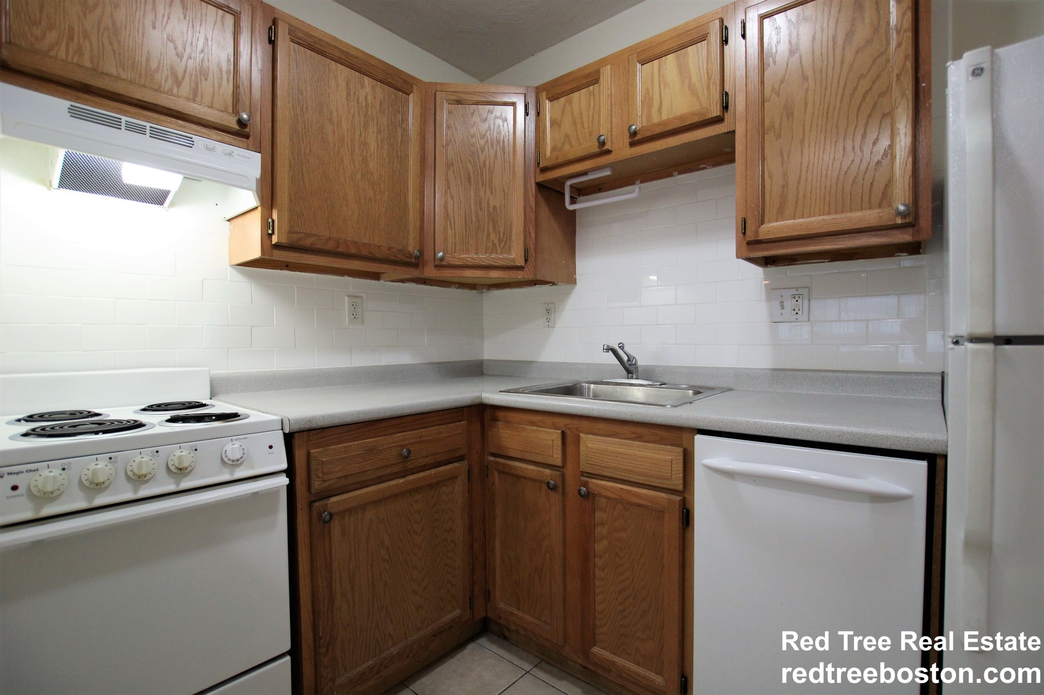 34 Gardner St, Allston