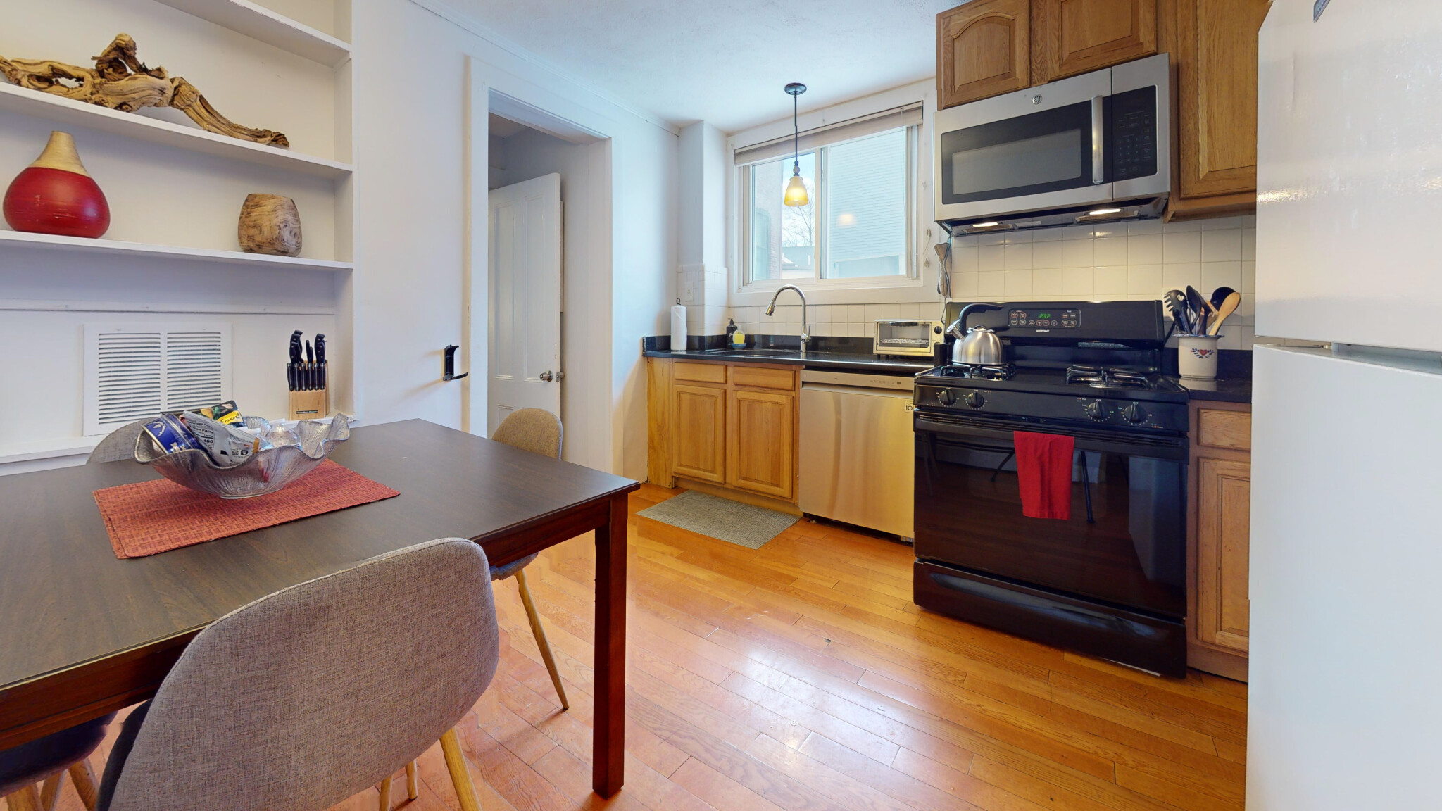 282 Washington St, Brookline Village