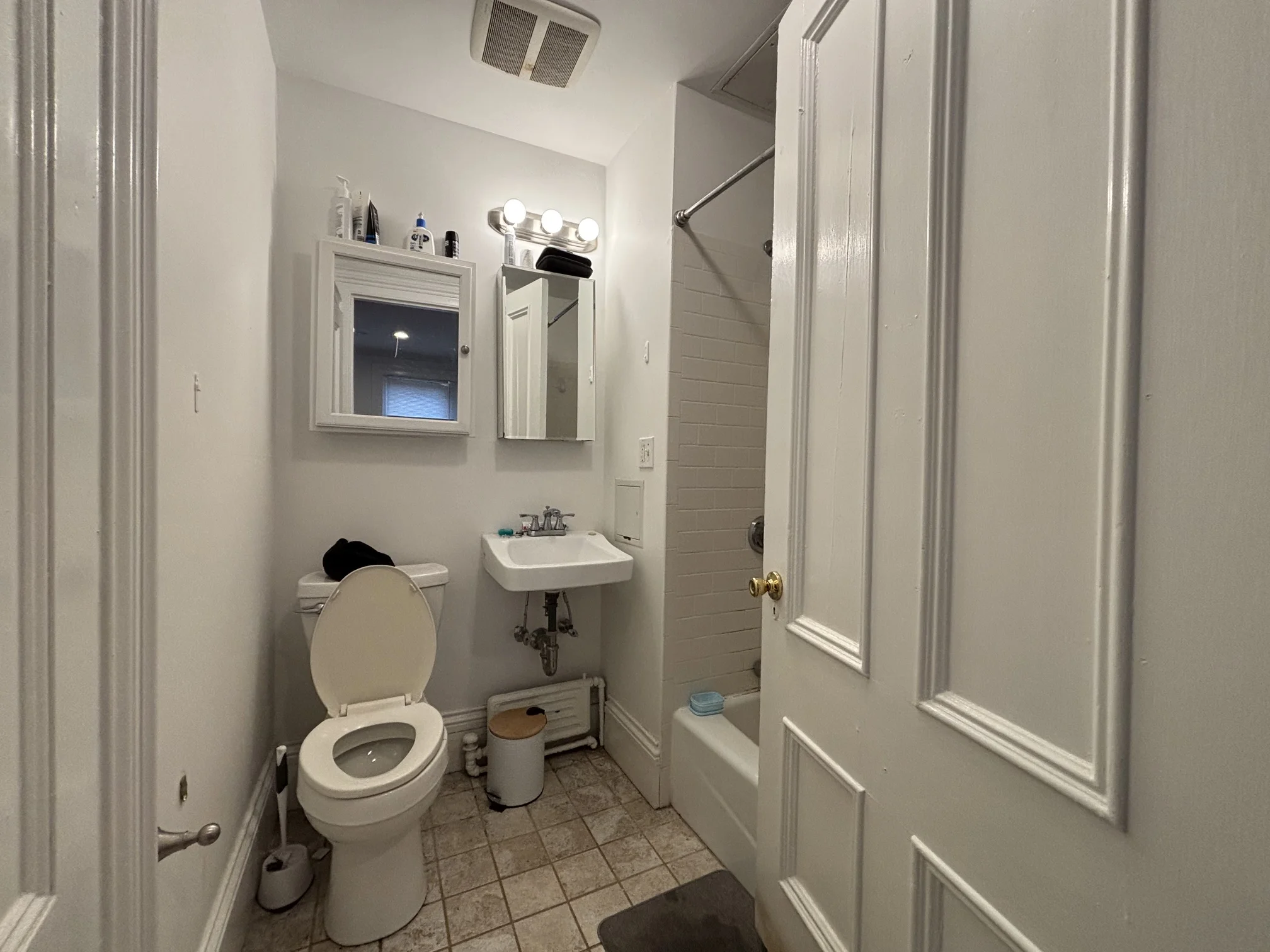 98 Charles St, Beacon Hill