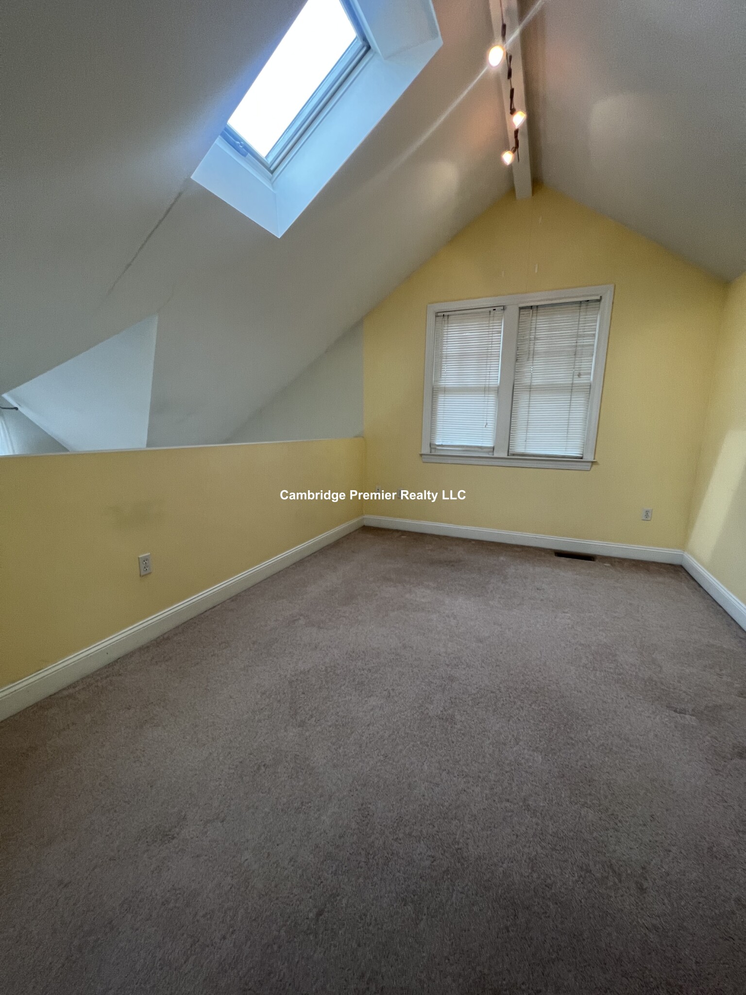 384 Washington St, Ward Two