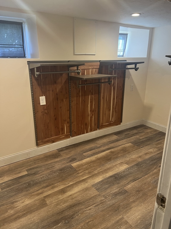 8 Ballard St, Saugus