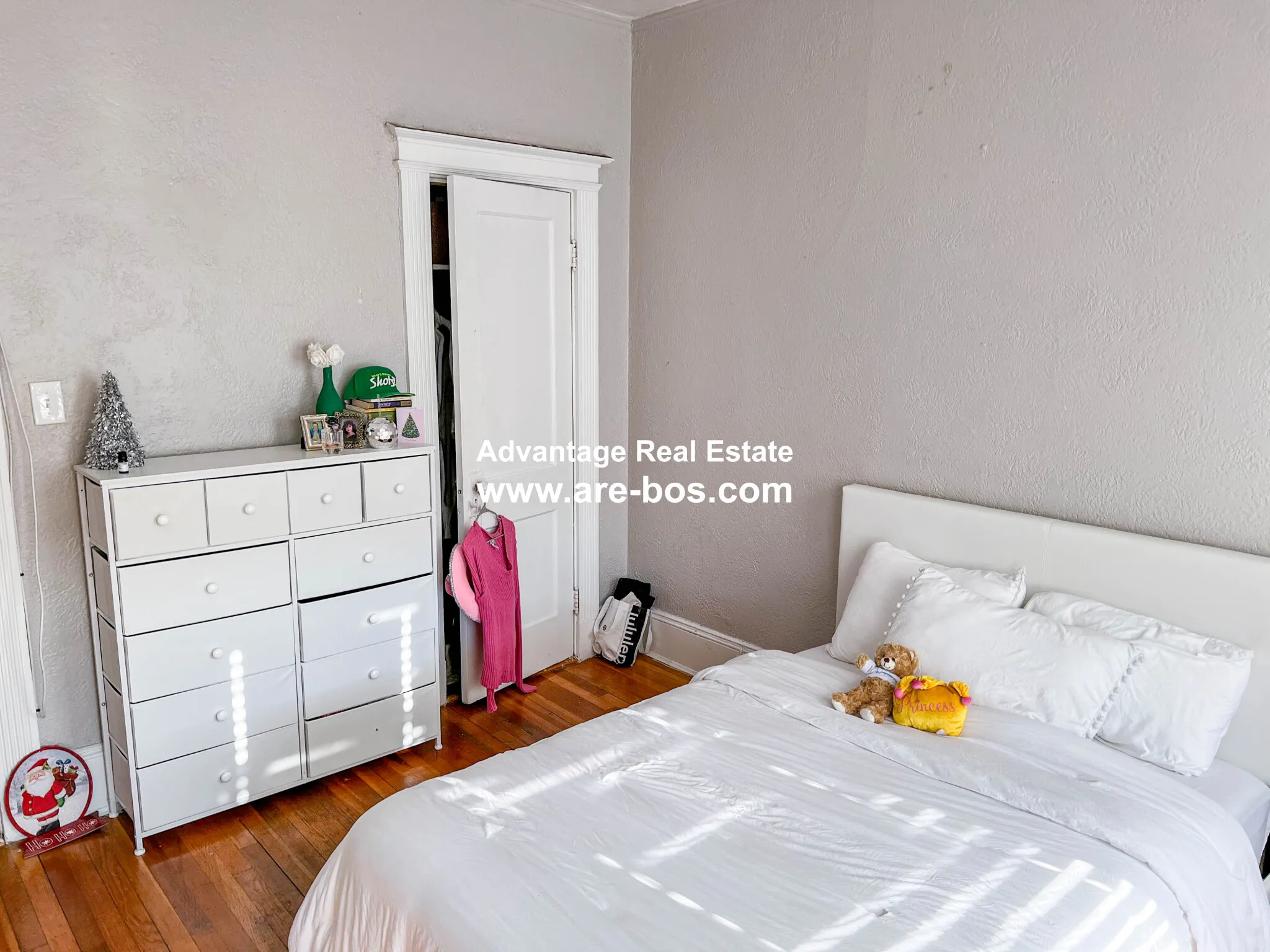 1056 Commonwealth Ave, Brighton