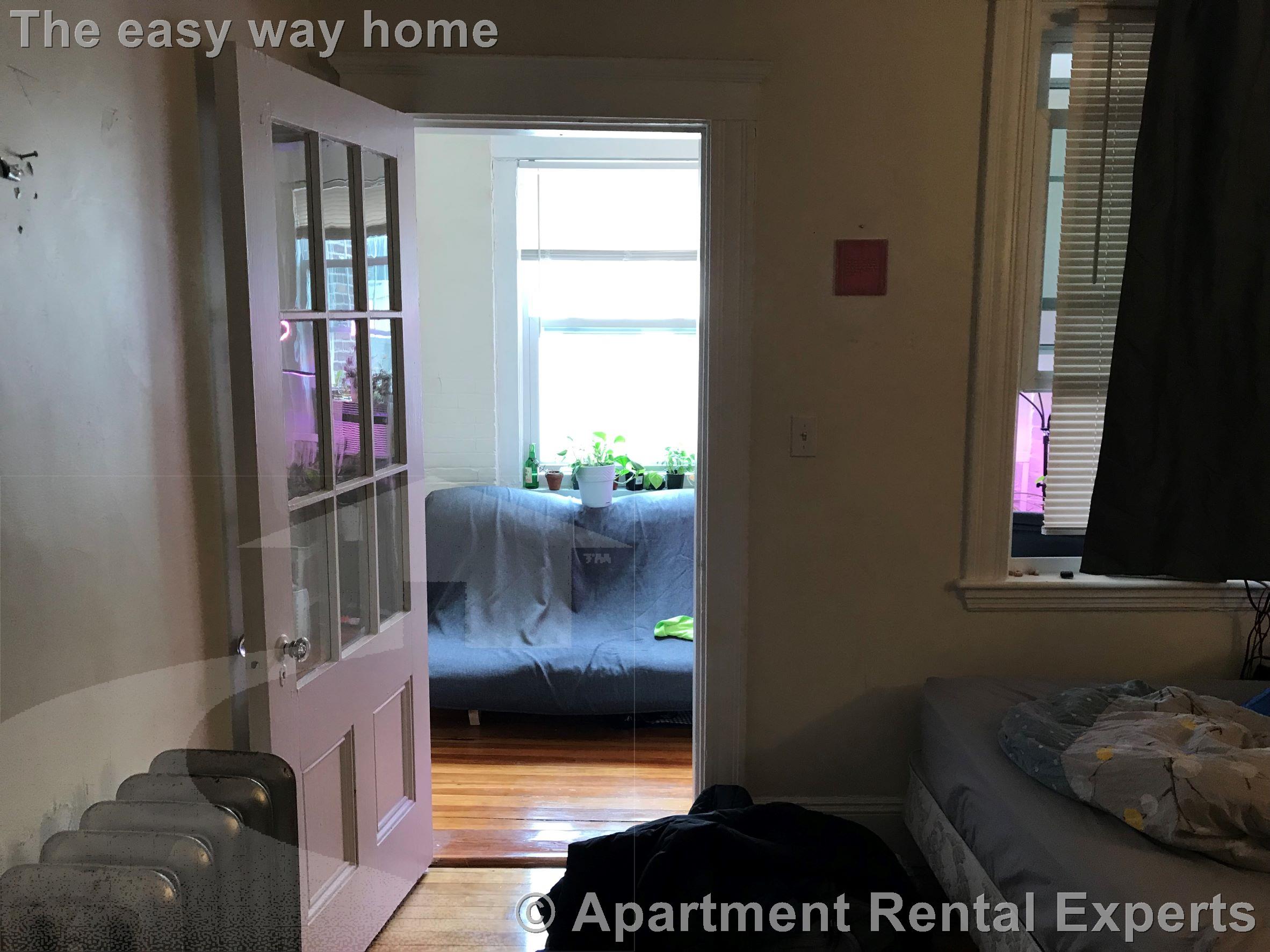 14 Centre St, Central Square