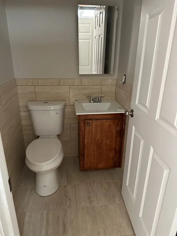 155 Broadway, Revere