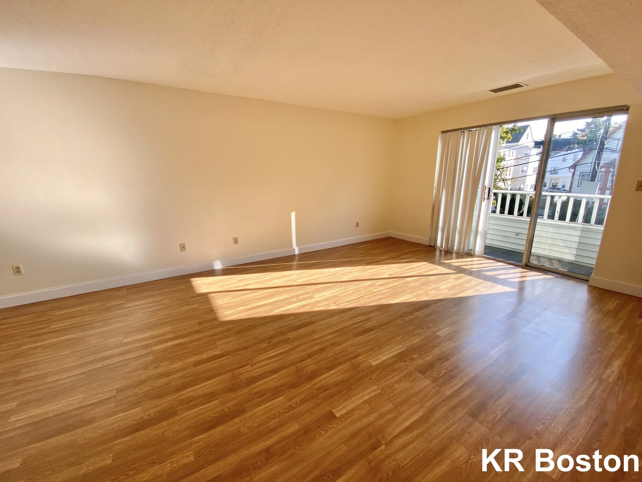 148 North Beacon St, Brighton