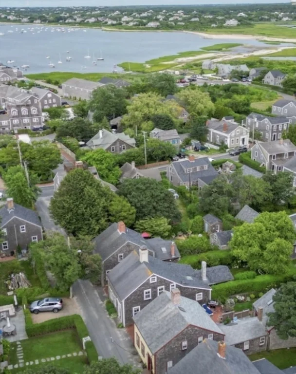 76 Orange St, Nantucket (vil)