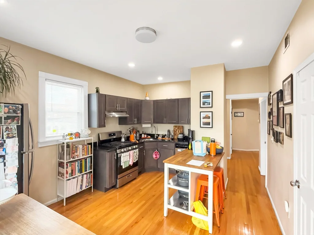 153 Amory St, Roxbury