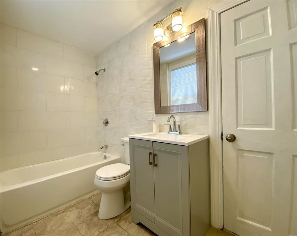 1 Clinton St, Haverhill