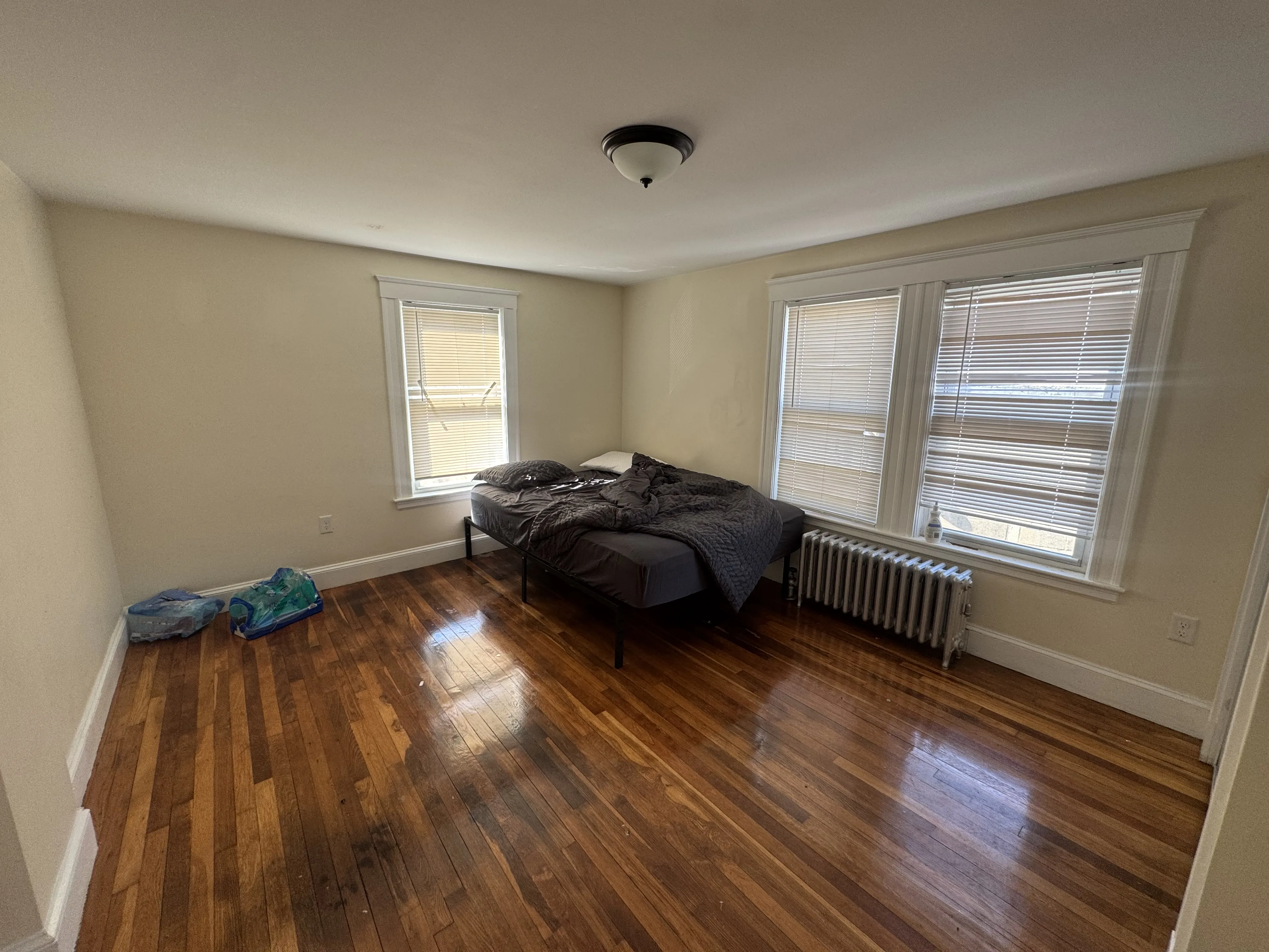 2574 Massachusetts Ave, North Cambridge